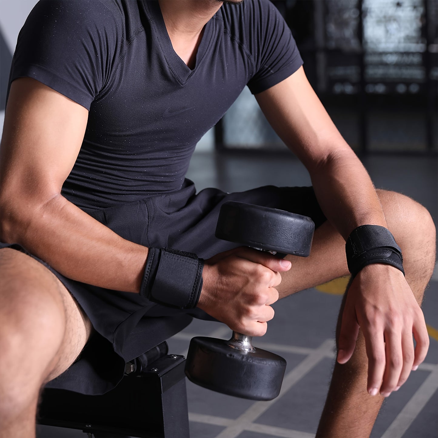 2\u002F4pcs Wrist Compression Bands and Wristbands Sports Wrist Support with Straps - Breathable Polyester Compression Sleeves for Tennis, Badminton, Volleyball, Basketball, Adjustable Wrist Rest, Wrist Rest Stand, Wear Anywhere - Unisex, Adjustable